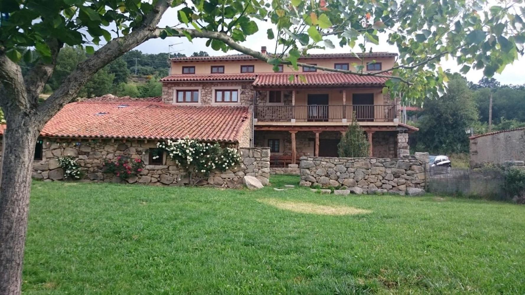 Casa Rural La Tablilla Y La Terraza Navalperal de Tormes Екстериор снимка