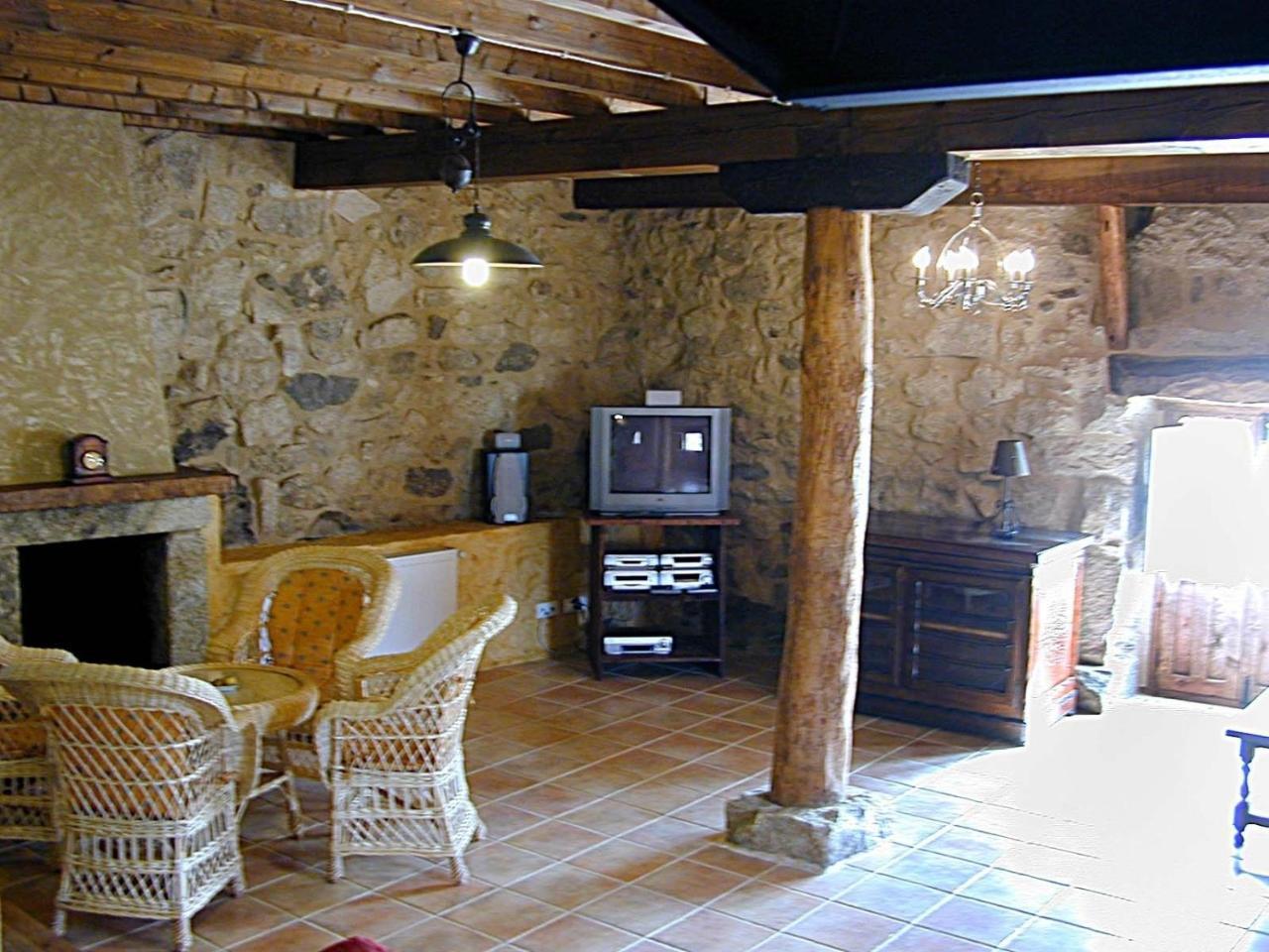 Casa Rural La Tablilla Y La Terraza Navalperal de Tormes Екстериор снимка
