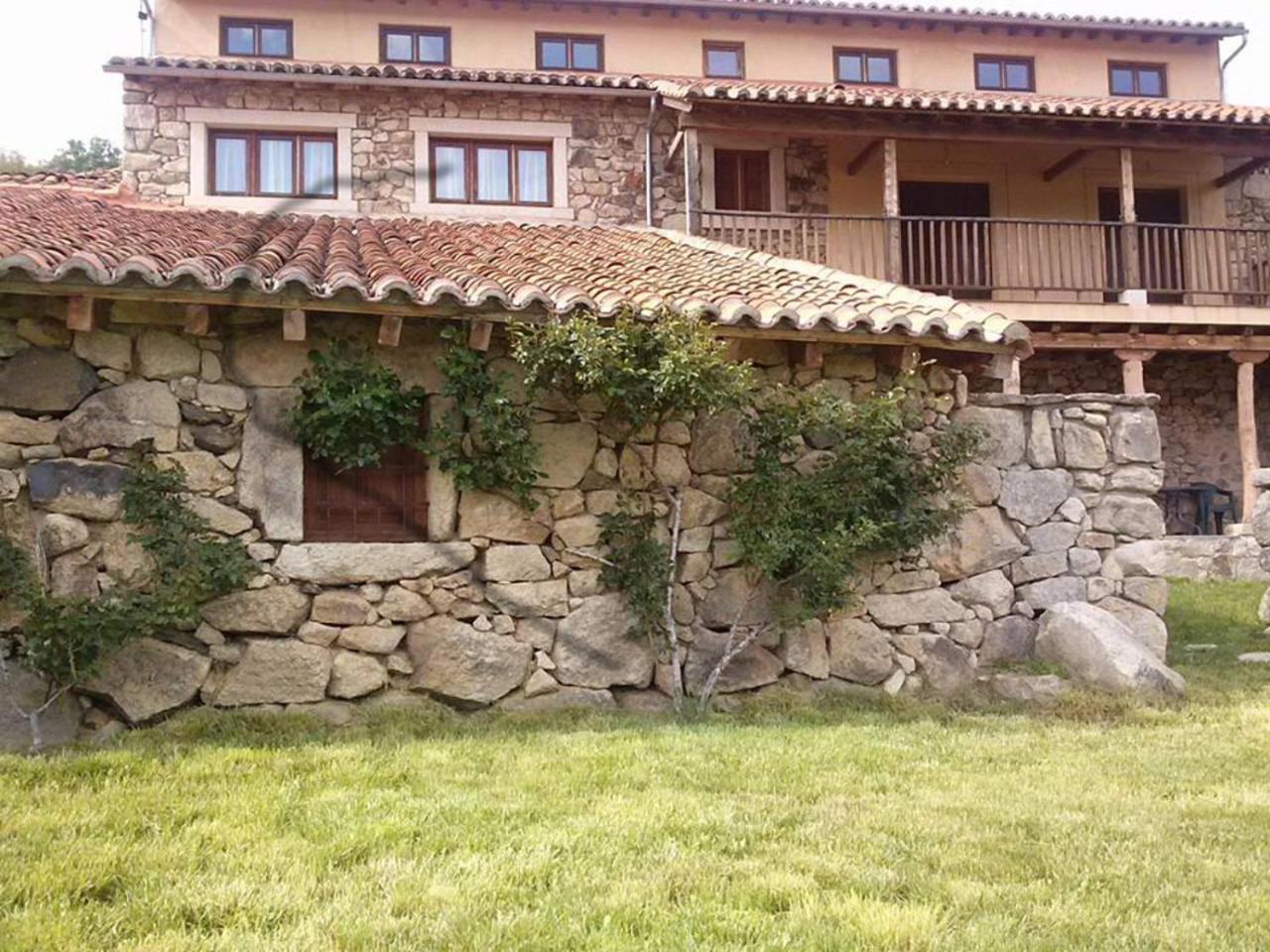 Casa Rural La Tablilla Y La Terraza Navalperal de Tormes Екстериор снимка